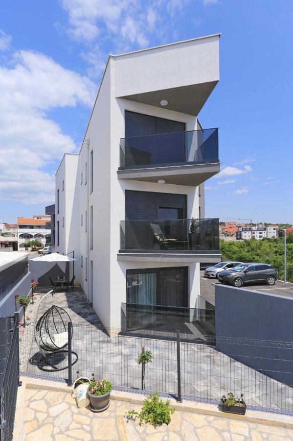 Apartment Garden زادار المظهر الخارجي الصورة